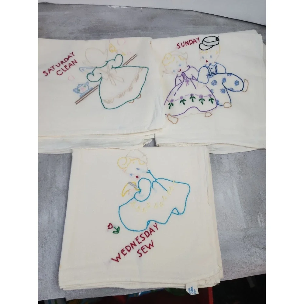 Set of Vintage 7 Days of the Week Household Chores Theme Tea Towels Embroidered
